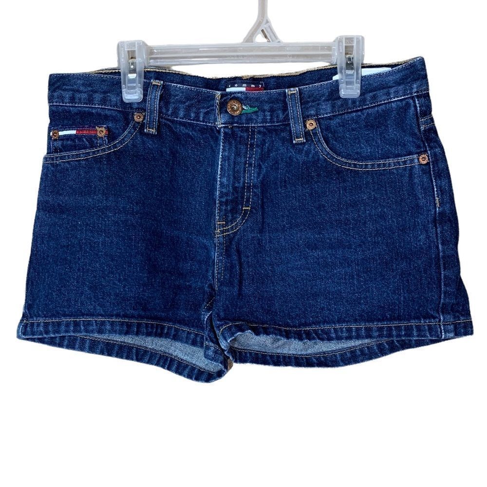 Vintage y2k Tommy Hilfiger jean shorts